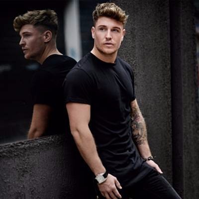 Cover image for Tom Zanetti