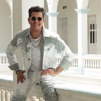 Cover image for Carlos Vives