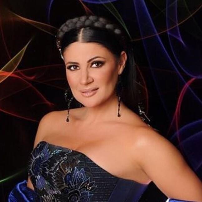 Alejandra Ávalos Profile Picture Photo of Alejandra Ávalos