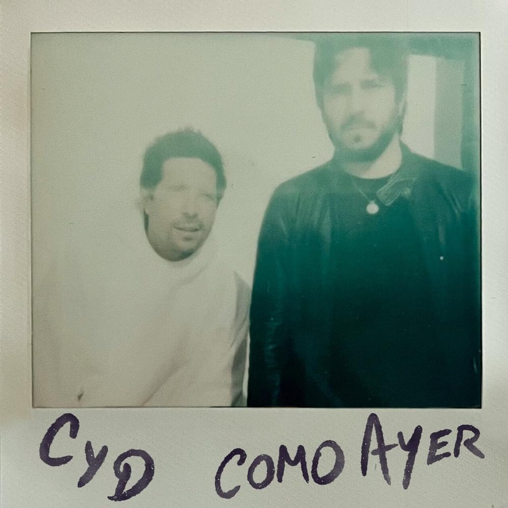 Album cover art for "Como Ayer" by Cali y El Dandee
