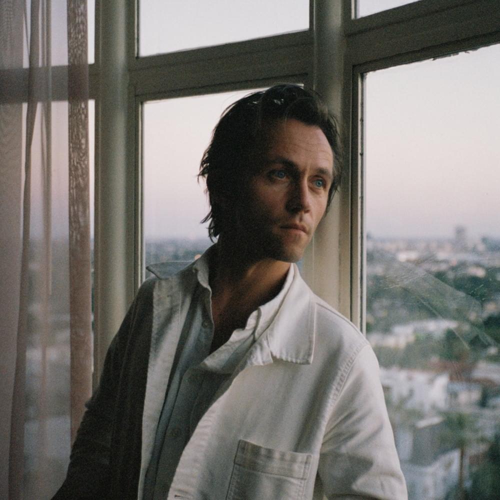 Album cover art for "Anti-Hero" by Sondre Lerche