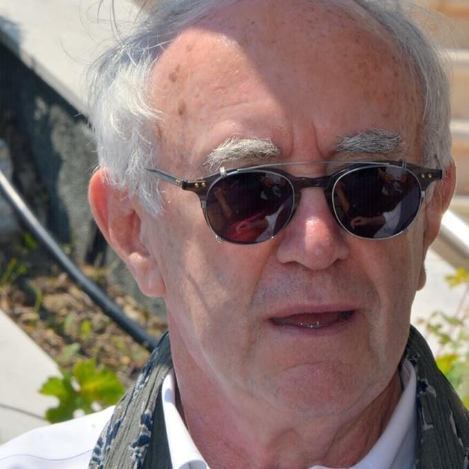 Photo of Jonathan Pryce