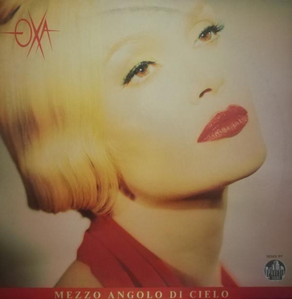 Album cover art for "Mezzo angolo di cielo" by Anna Oxa