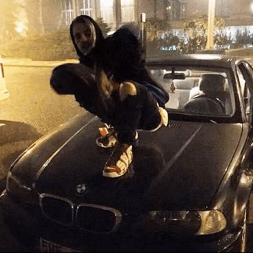 Album cover art for "NECHCI JÍ VIDĚT NA SVĚTLE" by P T K