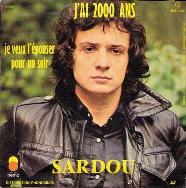 Album cover art for "J’ai 2000 ans" by Michel Sardou