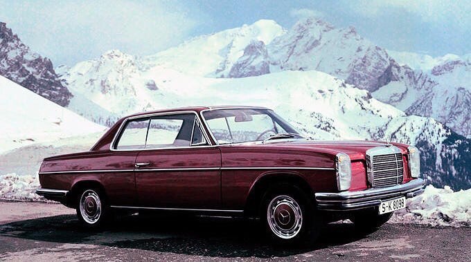 Album cover art for "Старый BENZ" by Schokk