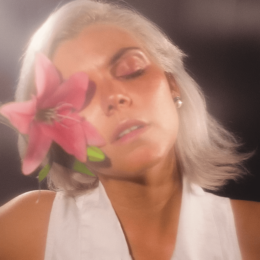 Album cover art for "Todo Carinho" by DUDA BEAT