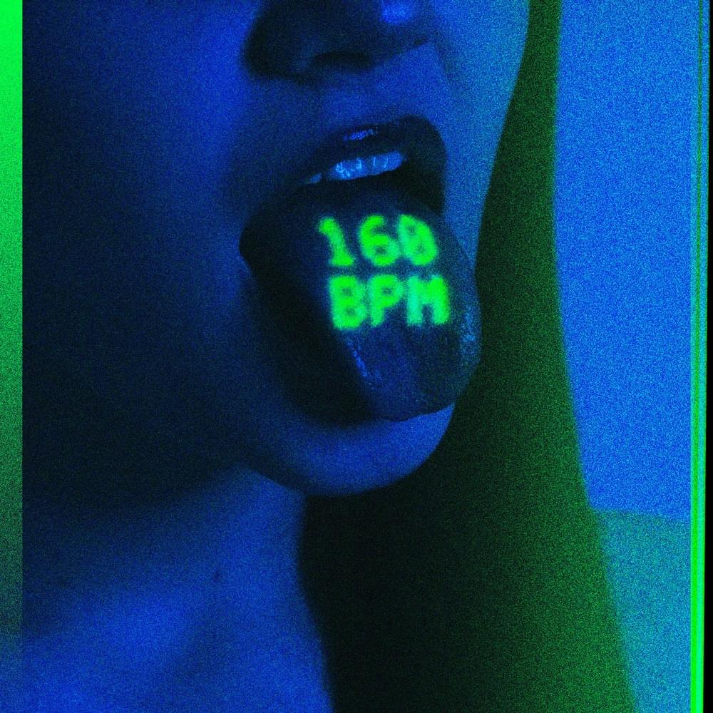 Album cover art for "LLORANDO A 160BPM" by RIZHA