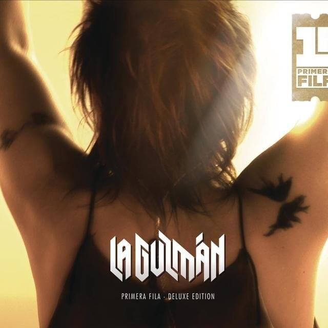 Cover image for Primera fila (Deluxe edition)
