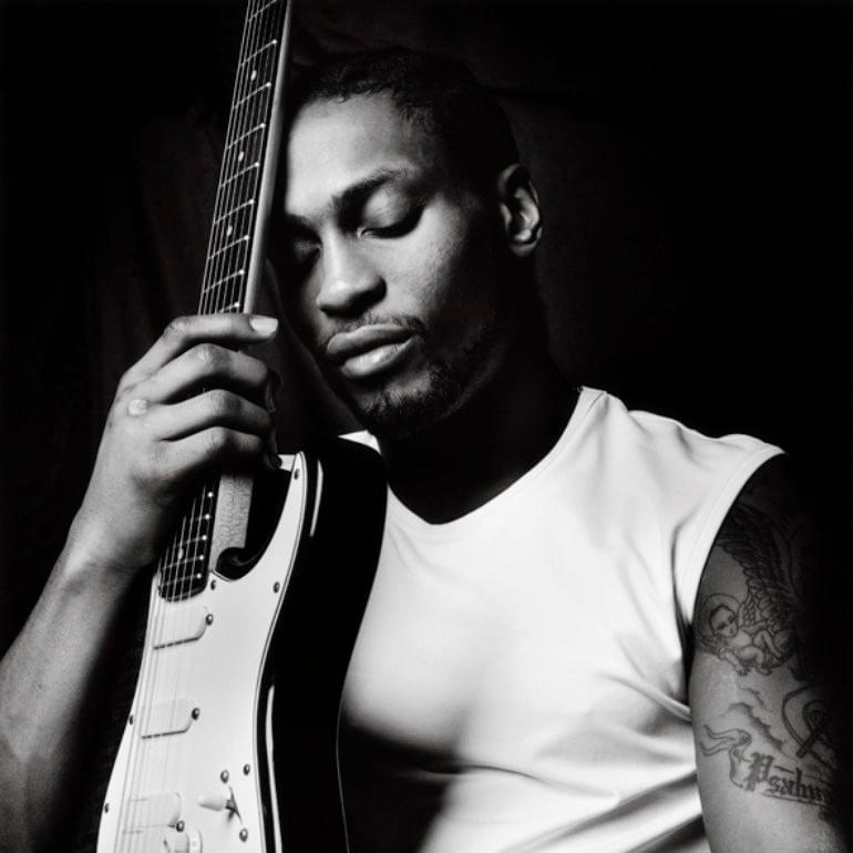 Photo of D’Angelo and the Vanguard