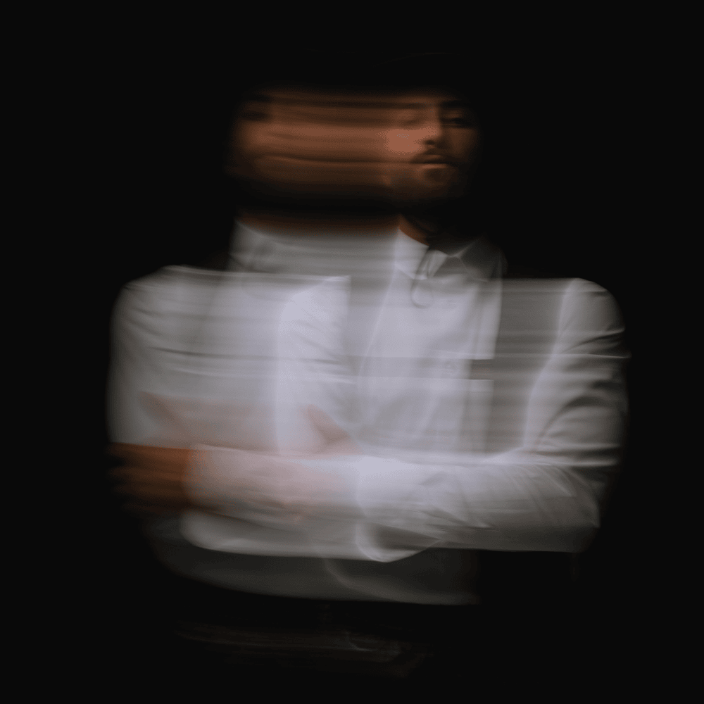 Album cover art for "Lass es zu" by Nimo