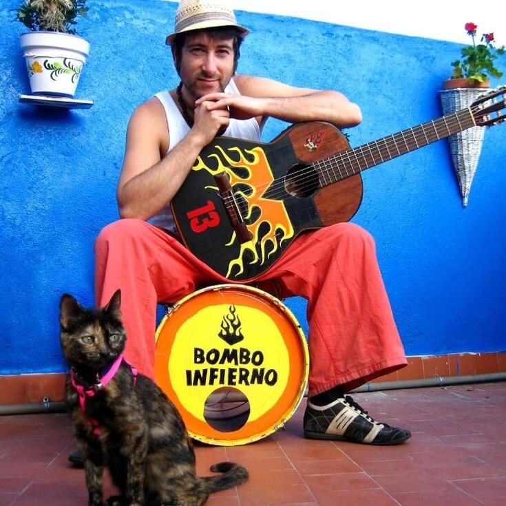 Cover image for Muchachito Bombo Infierno