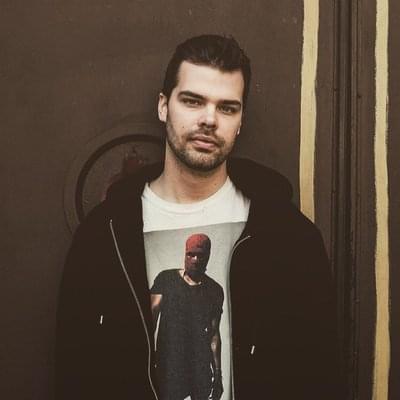 Photo of Jon Simmons
