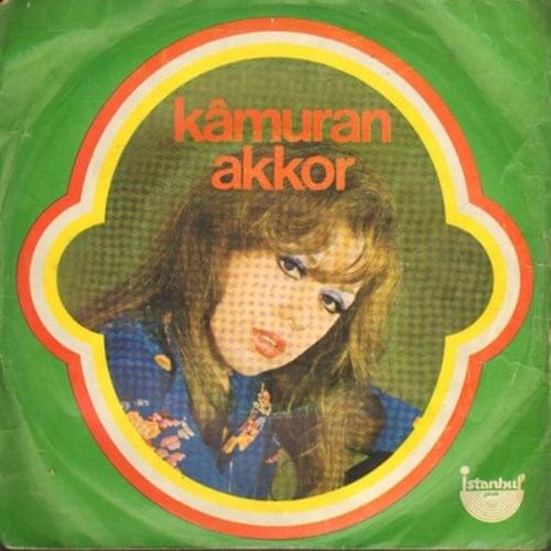 Album cover art for "Düşmanlarım Çatlasın" by Kamuran Akkor