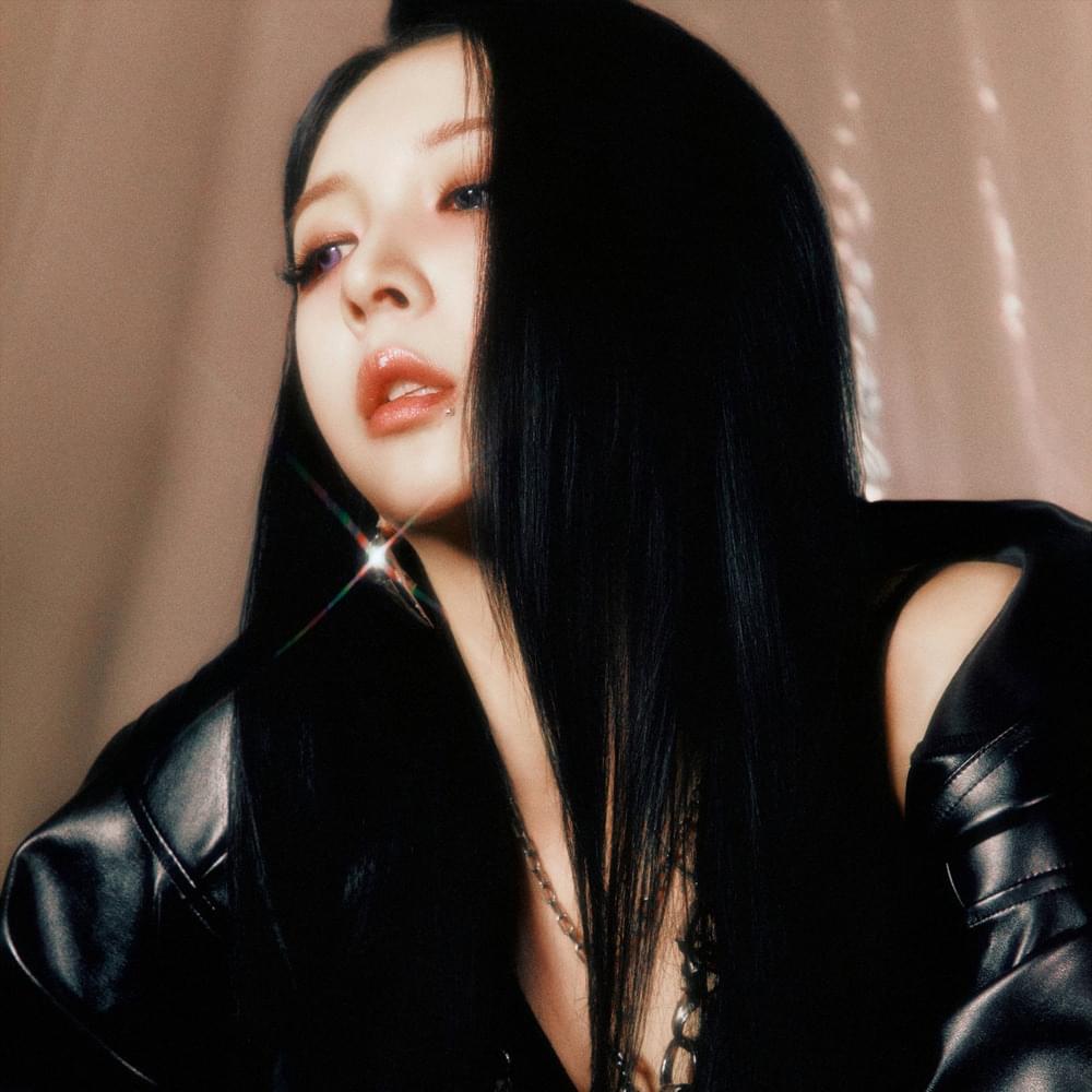 JEON JIWOO (전지우) Profile Picture Photo of JEON JIWOO (전지우)