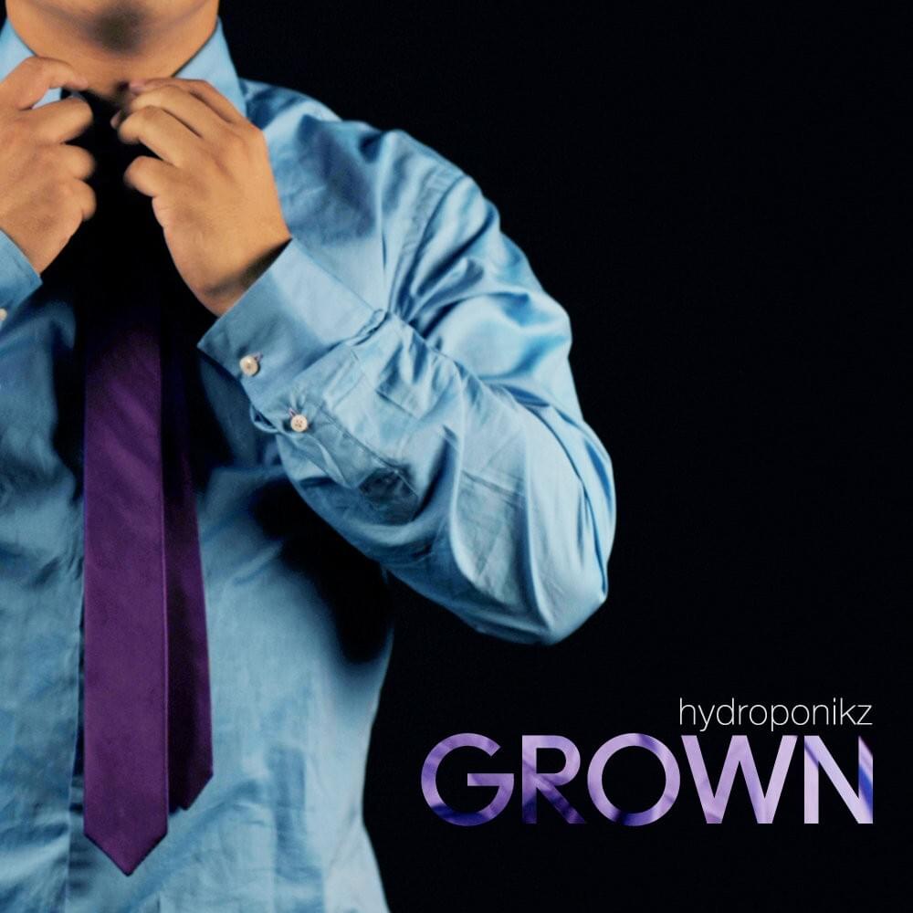 Cover image for Grown