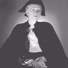 Photo of Marianne Moore