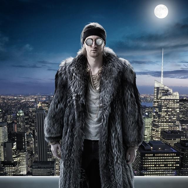 Cover image for Dømt og Berømt