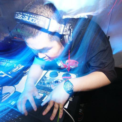 DJ Sharpnel Profile Picture Photo of DJ Sharpnel