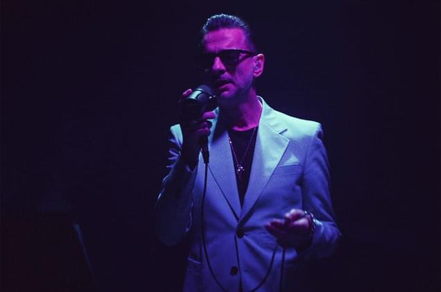 Album cover art for "Heroes (Highline Sessions Version)" by Depeche Mode