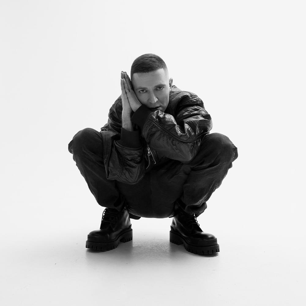 Cover image for Oxxxymiron