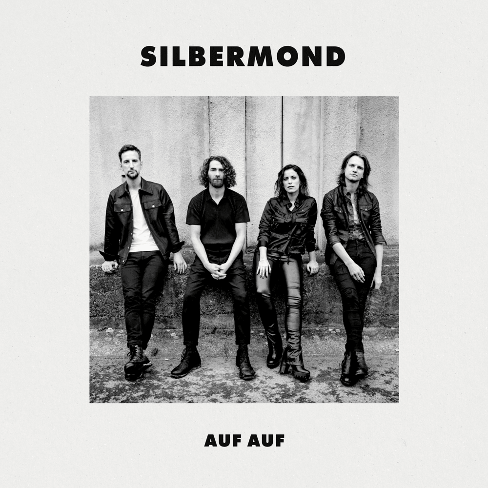 Cover image for AUF AUF