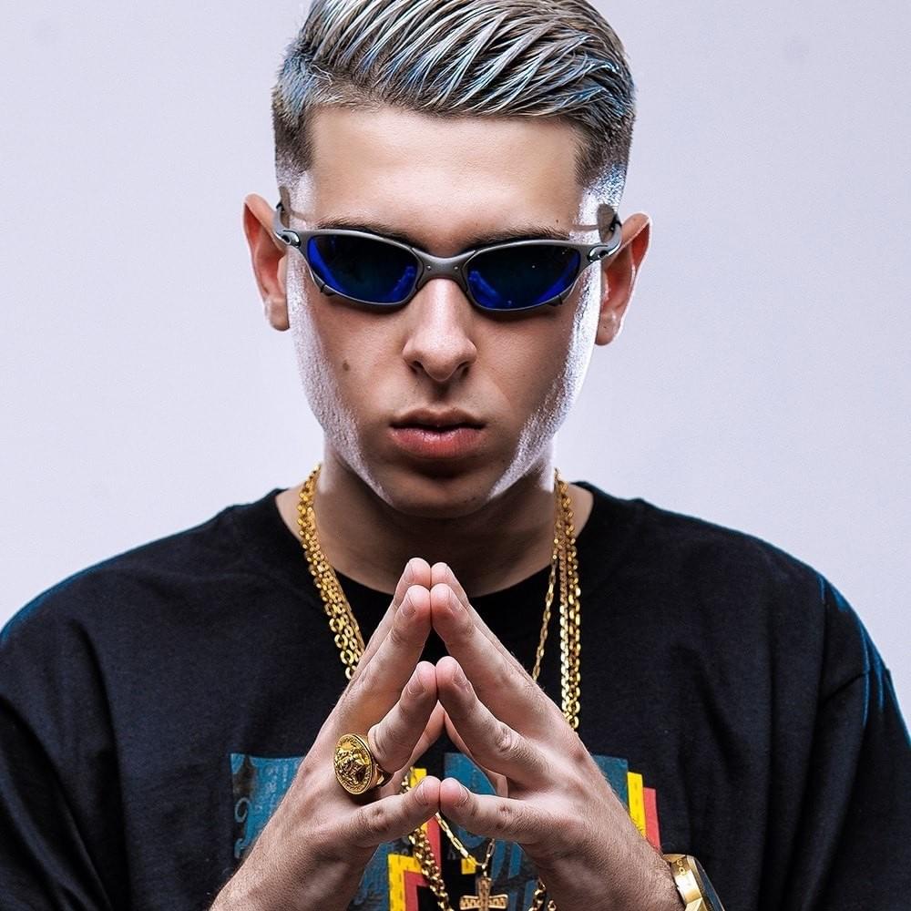 Photo of MC Hollywood