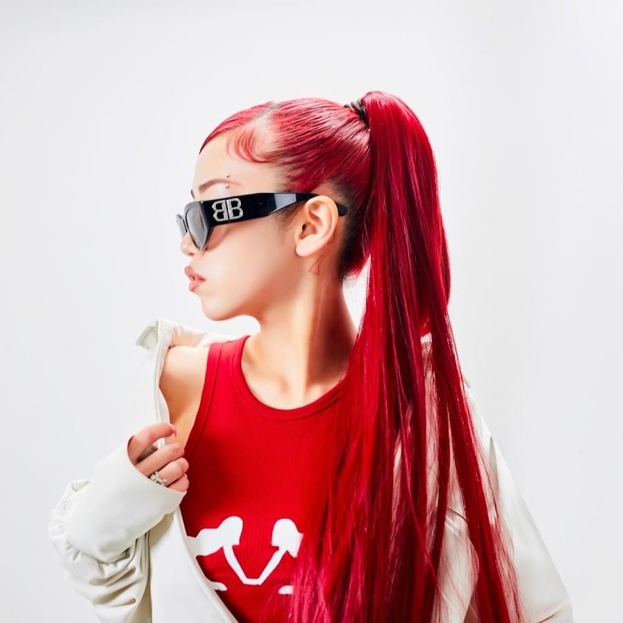 Cover image for 7