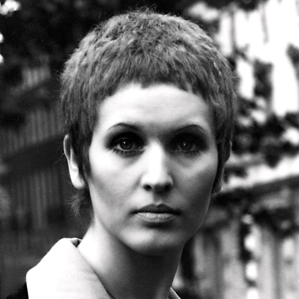 Julie Driscoll Profile Picture Photo of Julie Driscoll