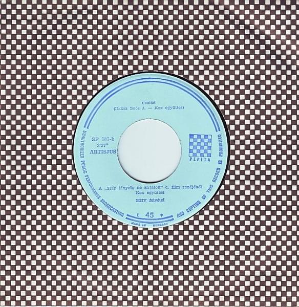Album cover art for "Család" by Kex együttes