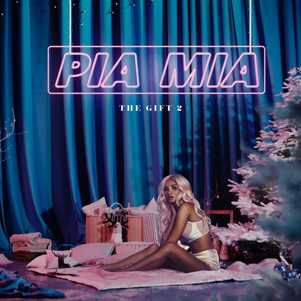 Ocean Drive by Pia Mia