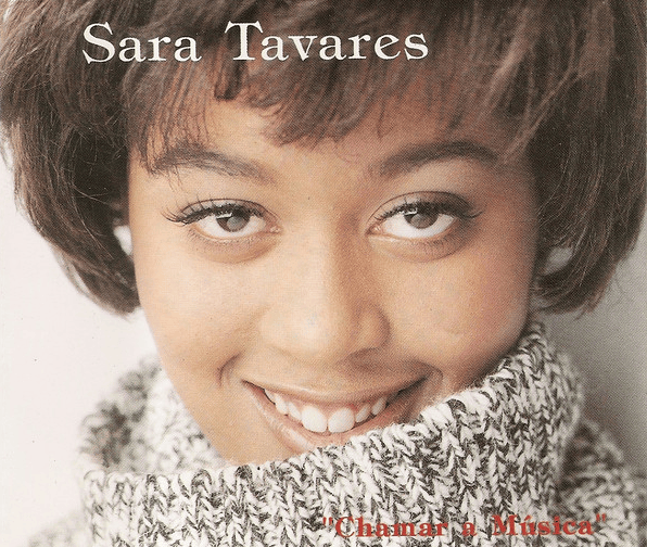 Album cover art for "Chamar a Música" by Sara Tavares