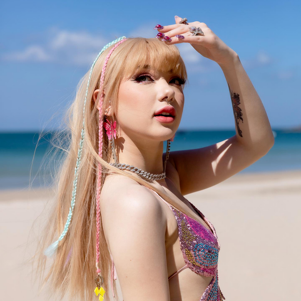 Photo of Jannine Weigel