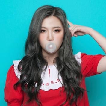 Cover image for Kim Areum (김아름)