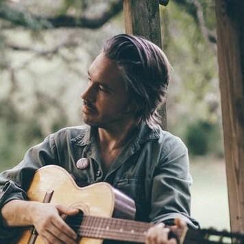 Jonathan Tyler Profile Picture Photo of Jonathan Tyler