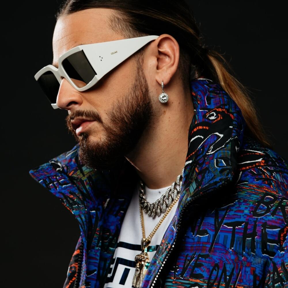 Album cover art for "Freestyle Toute l’année" by SCH