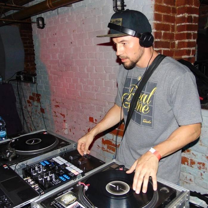 Cover image for DJ Cider