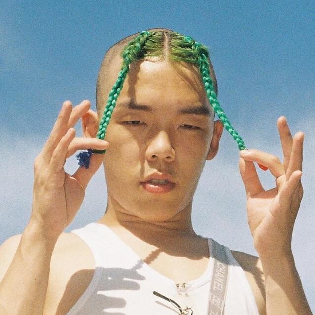 Cover image for Omega Sapien (오메가사피엔)