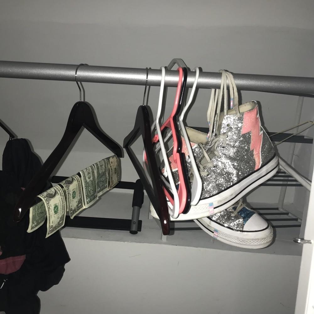 Money hanger shoes by Goth Lipstick