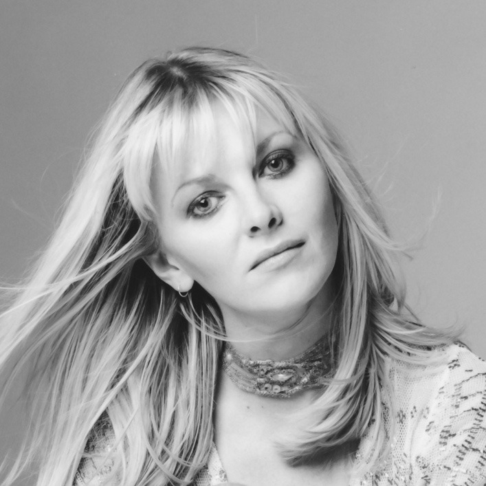 Merril Bainbridge Profile Picture Photo of Merril Bainbridge