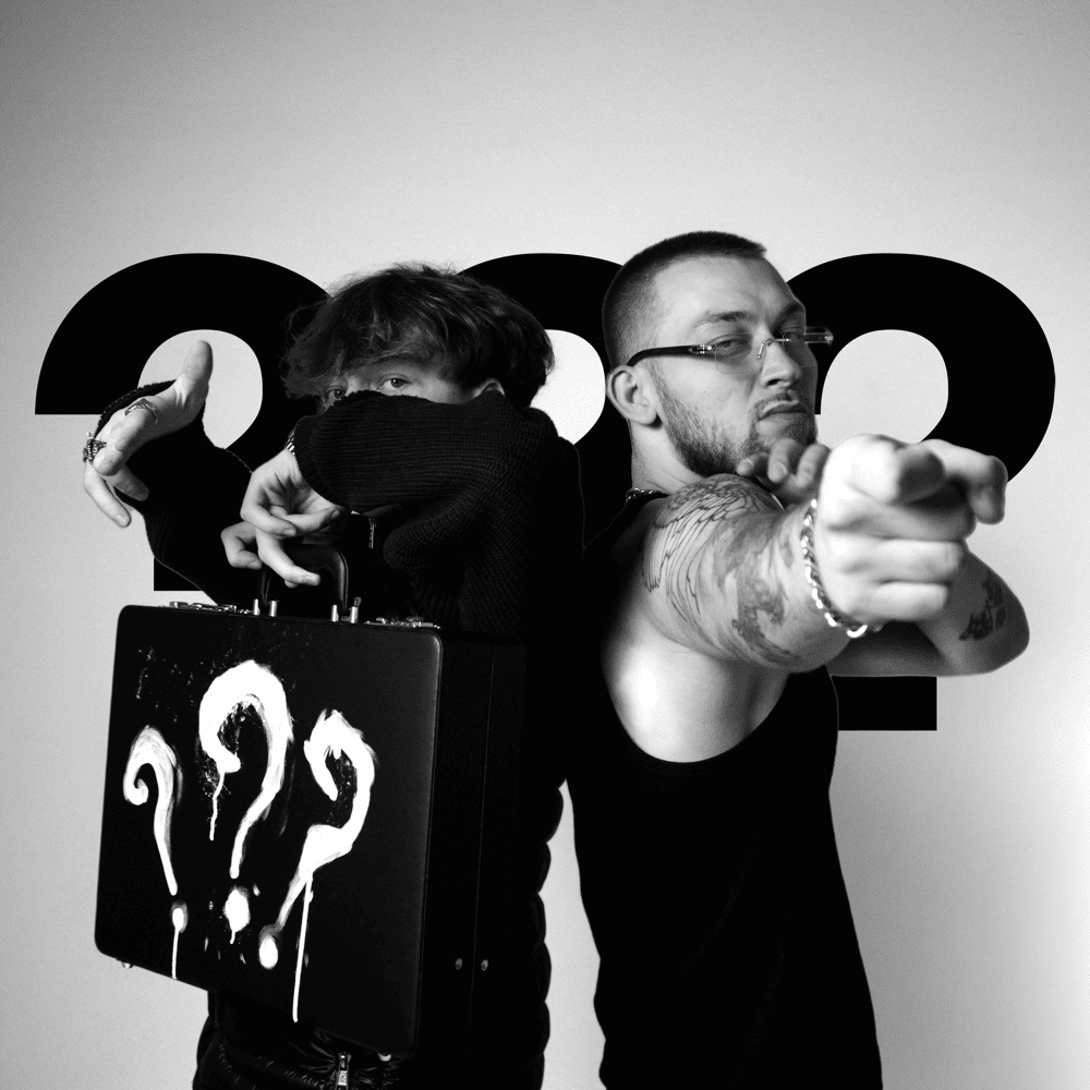 Cover image for NO MEDIA