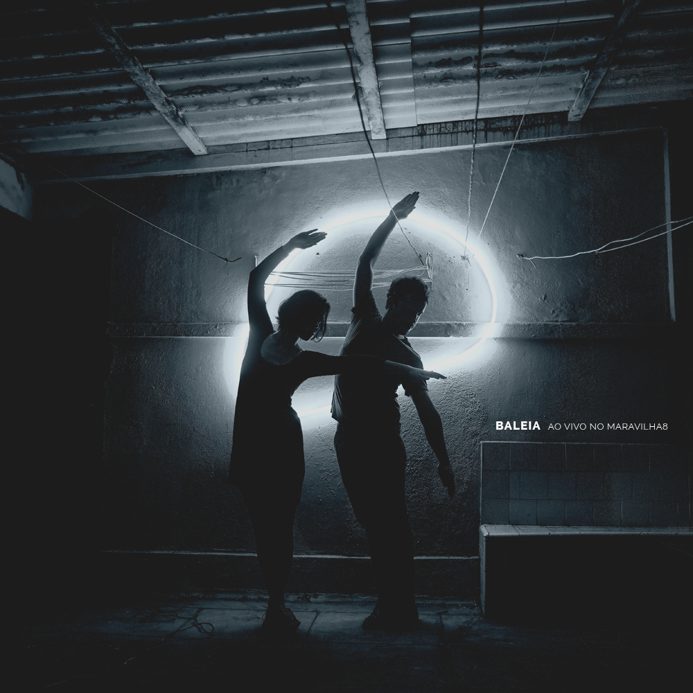 Album cover art for "Noite De Temporal / Little By Little" by Baleia