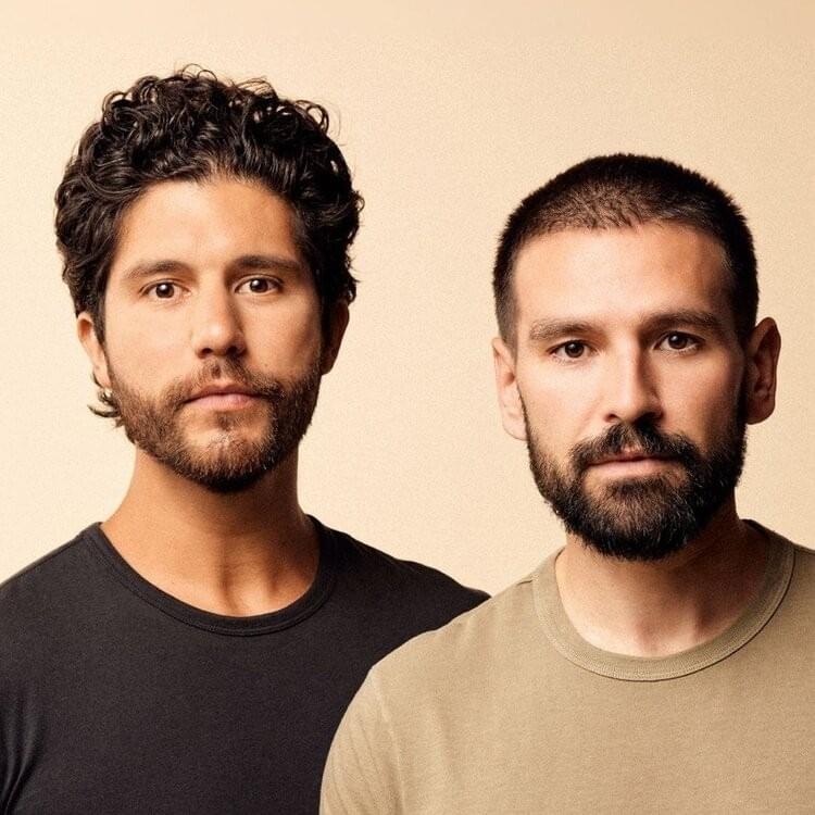 Dan + Shay Profile Picture Photo of Dan + Shay