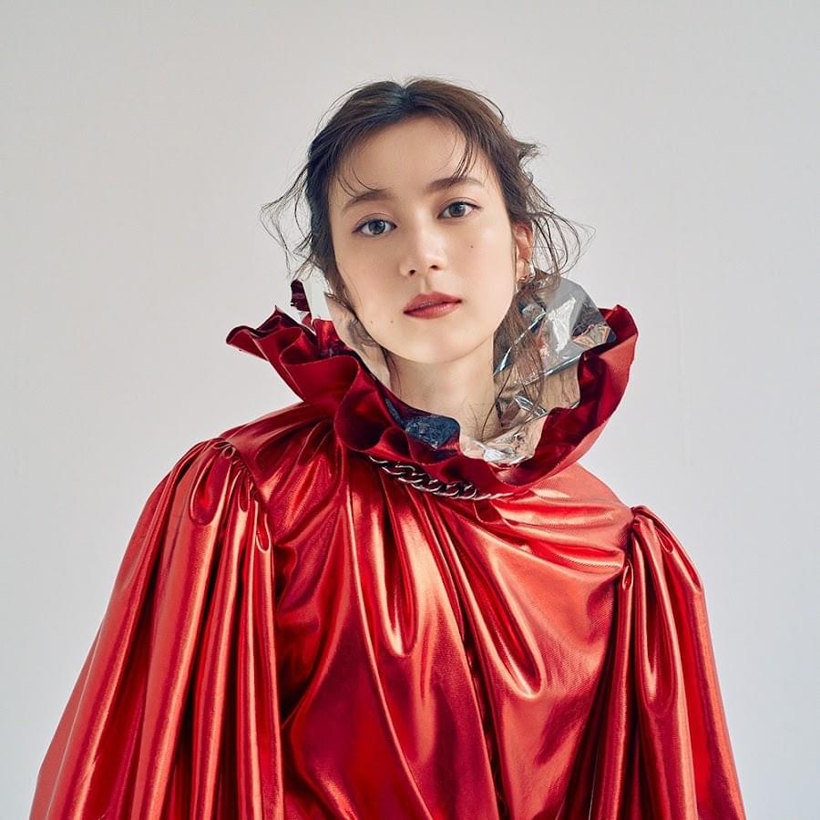 生田絵梨花 (Erika Ikuta) Profile Picture Photo of 生田絵梨花 (Erika Ikuta)