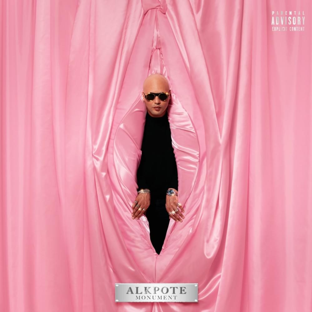 Cover image for Monument