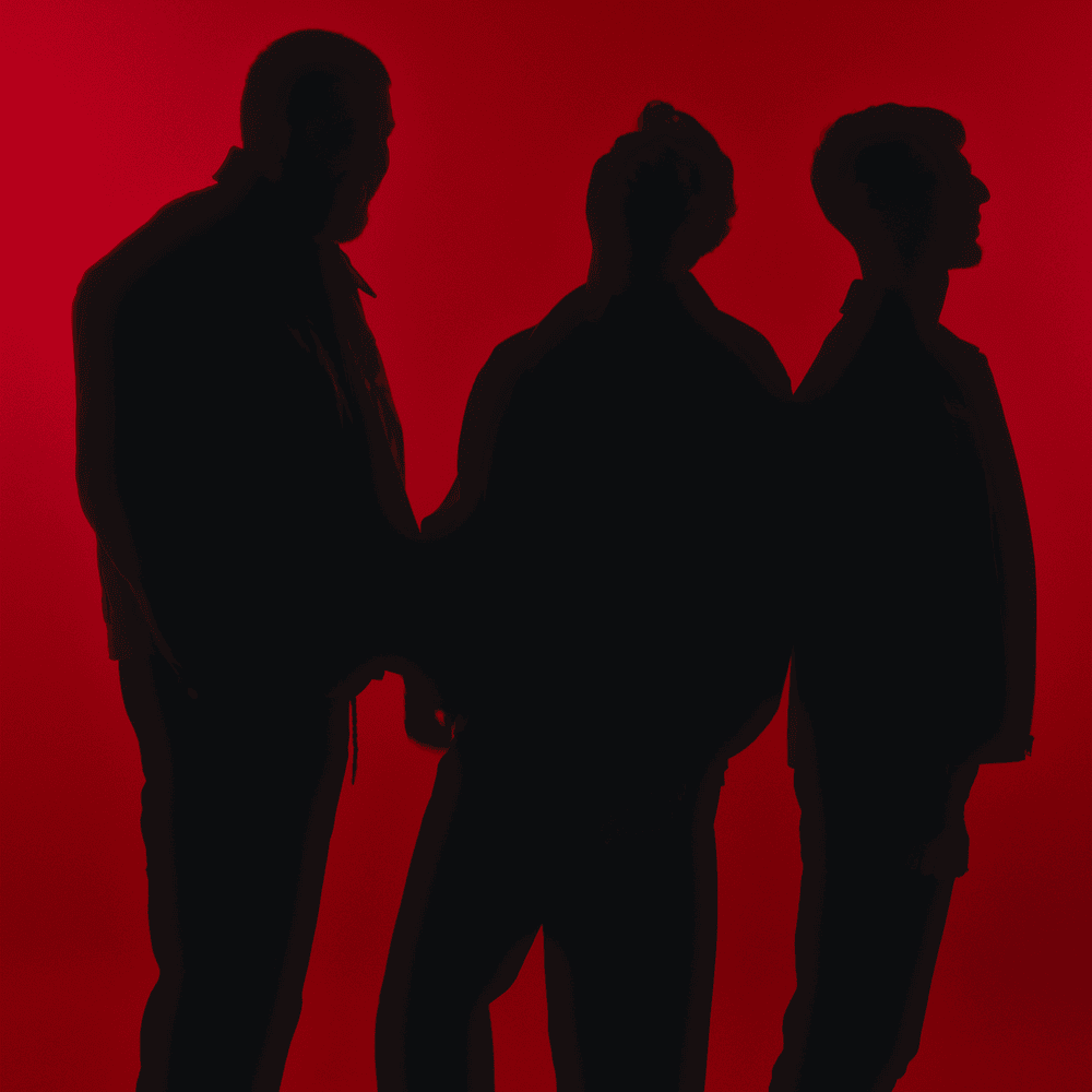 Album cover art for "Mamagama - Run With U (Traduction française)" by Genius traductions françaises