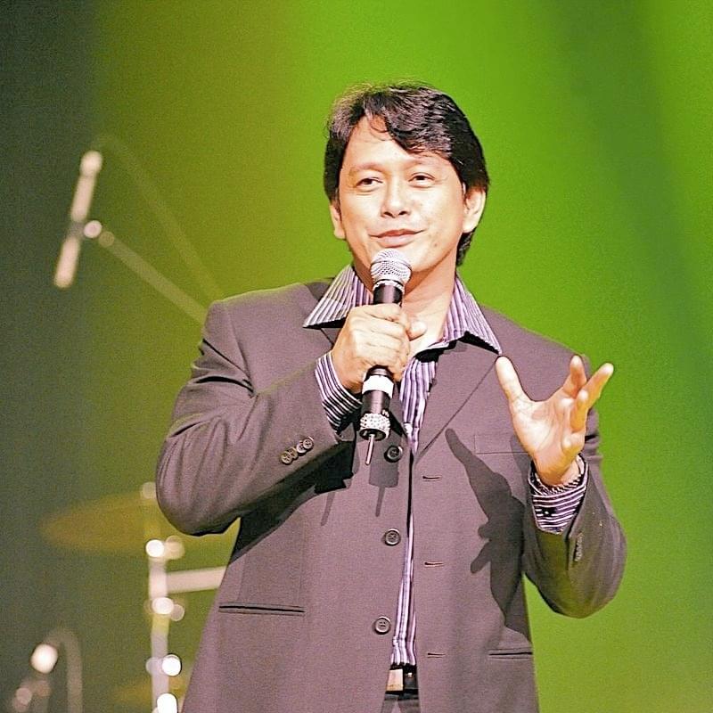 Photo of Marco Sison