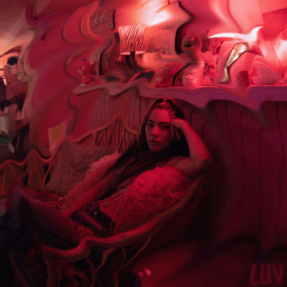 LUV by RaiNao