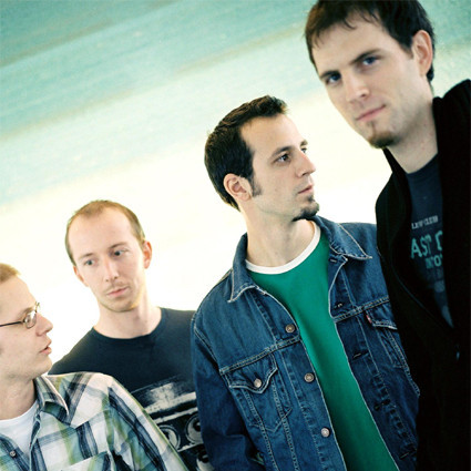 Photo of Shiver (AUT)