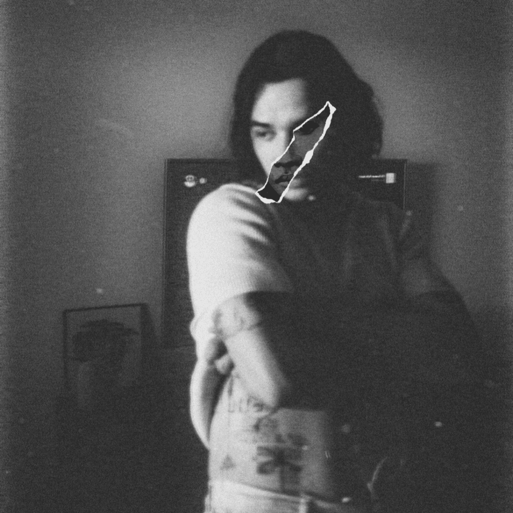 Album cover art for "Jumătate" by Antonia